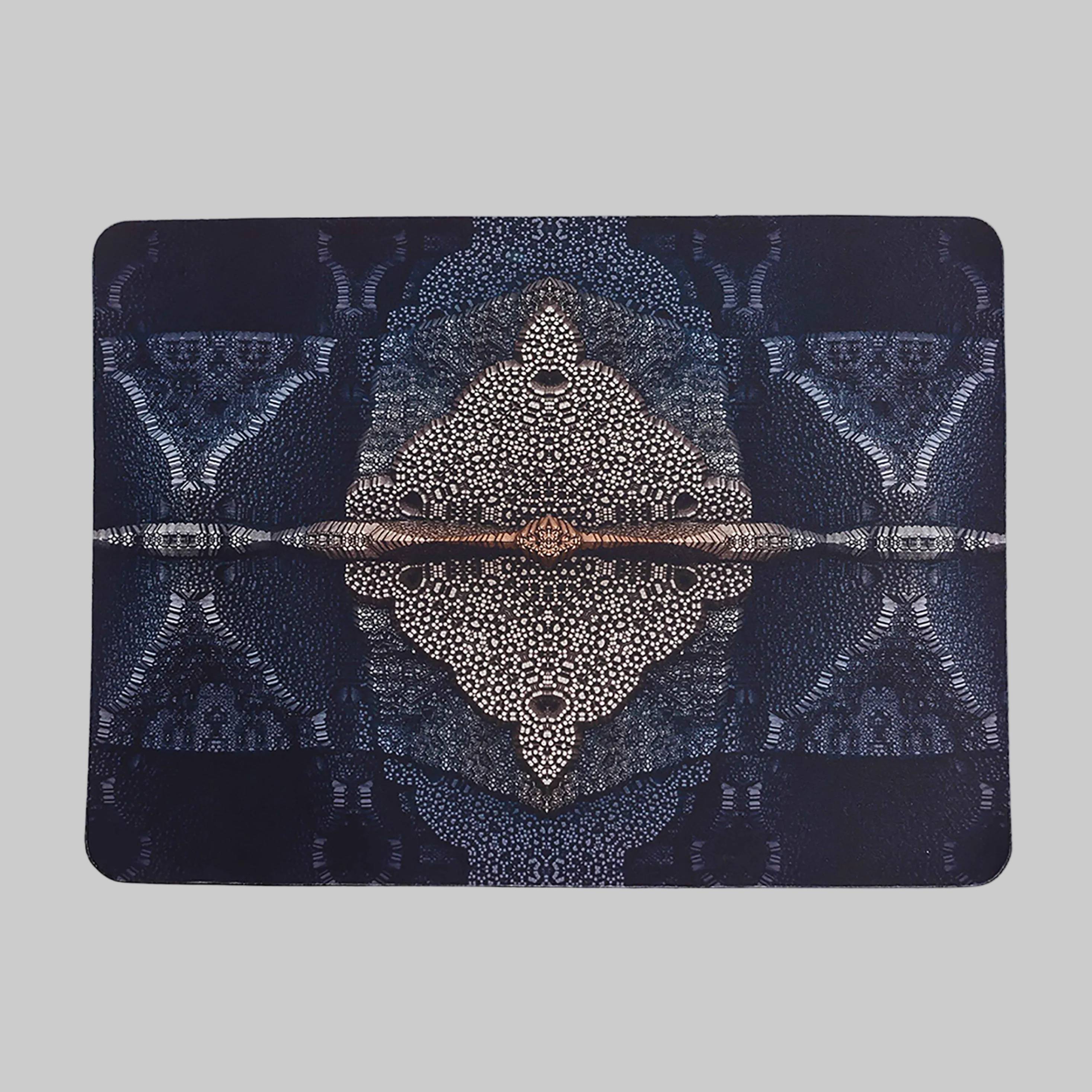 "Indigo Black Elegance placemat featuring sophisticated design suitable for any dining occasion."