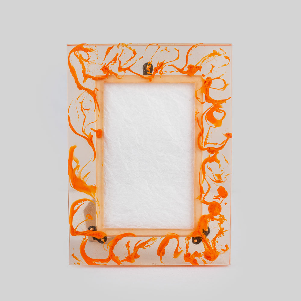 Stylish acrylic photo frame for desks or shelves