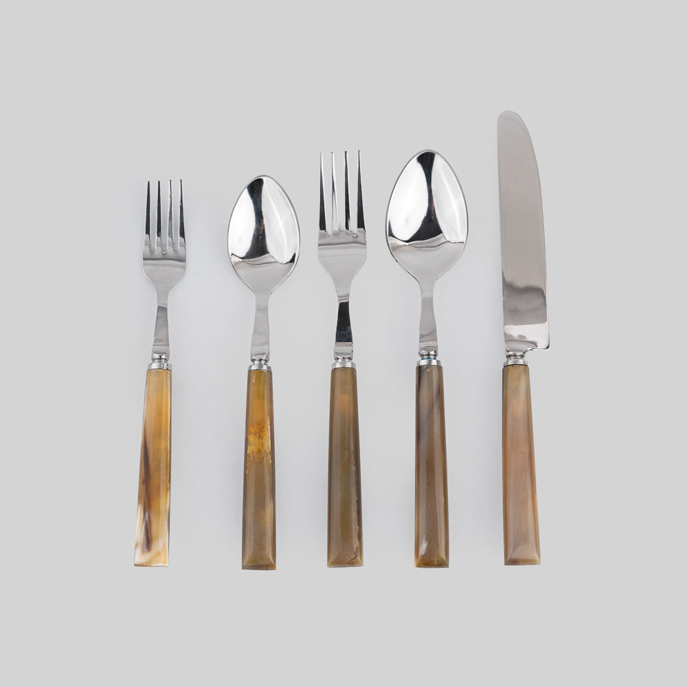 Natural Horn Flatware with stainless steel blades